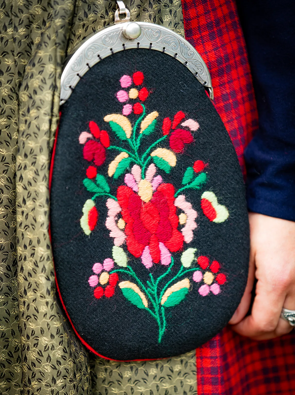 Haltdalsbunad dame lomme Lomme for Haltdalsbunad dame